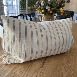 New with Tags Ralph Lauren Raeghan Stripe Linen Pillow